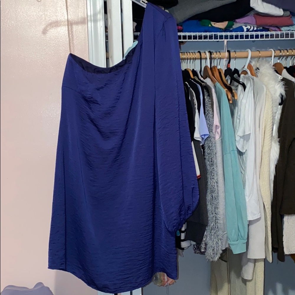 Karlie one shoulder dress